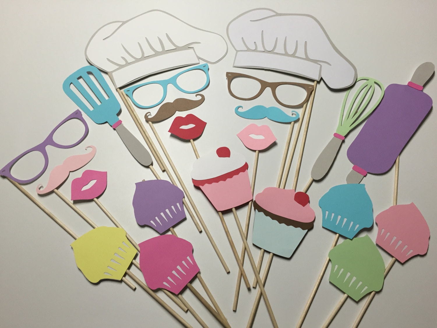 Cupcake Baking Party 22 Piece Photo Booth Prop Set