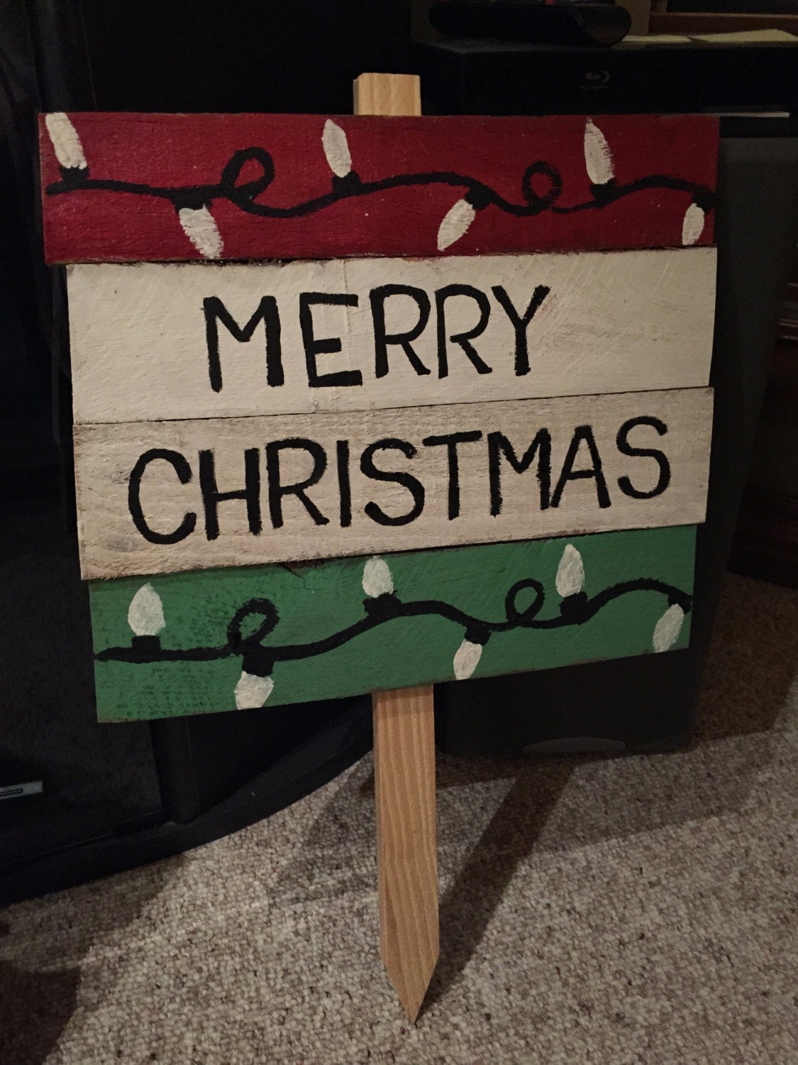 Download Merry Christmas yard sign