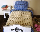 Dollhouse miniature quilt, bedspread and pillow, crochet miniature - 12th scale dollhouse accessory Dollhouse miniature quilt, bedspread and pillow, crochet miniature - 12th scale dollhouse accessory