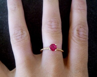 SALE! July birthstone ring,Stacking Ring, Ruby Ring,Gold Ring, Thin Stackable Ring,Vintage Ring,Gemstone Ring, Fuchsia Ring,Bridal Ring