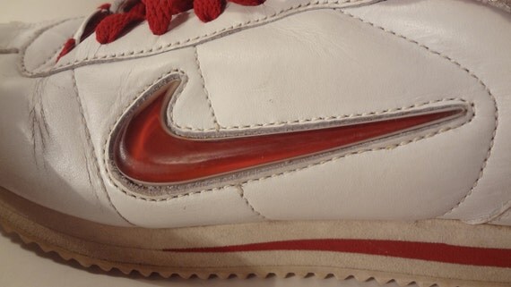 Vintage Nike Cortez '72 Tennis Shoes Size 8 White Red