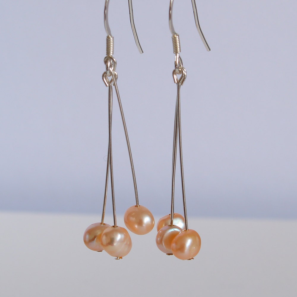 Pretty pink pearl drop earrings by EJRJEWELLERY on Etsy