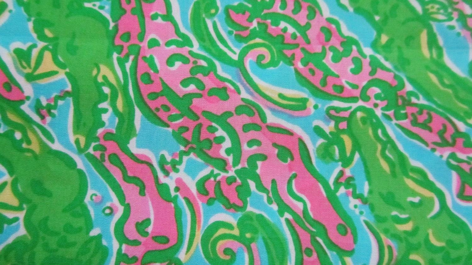 Dog Collar and Leash Set Made from Lilly Pulitzer by Lillyduds