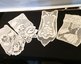 Set of 4 Vintage White FIlet Crochet Doilies