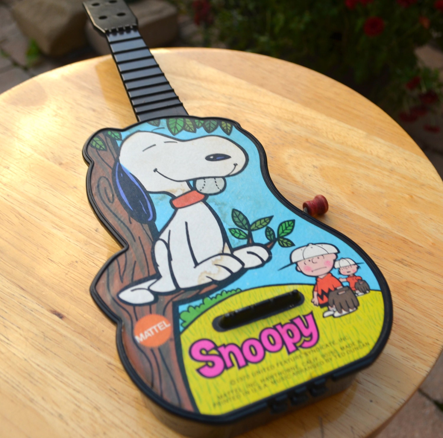 mattel snoopy in the music box