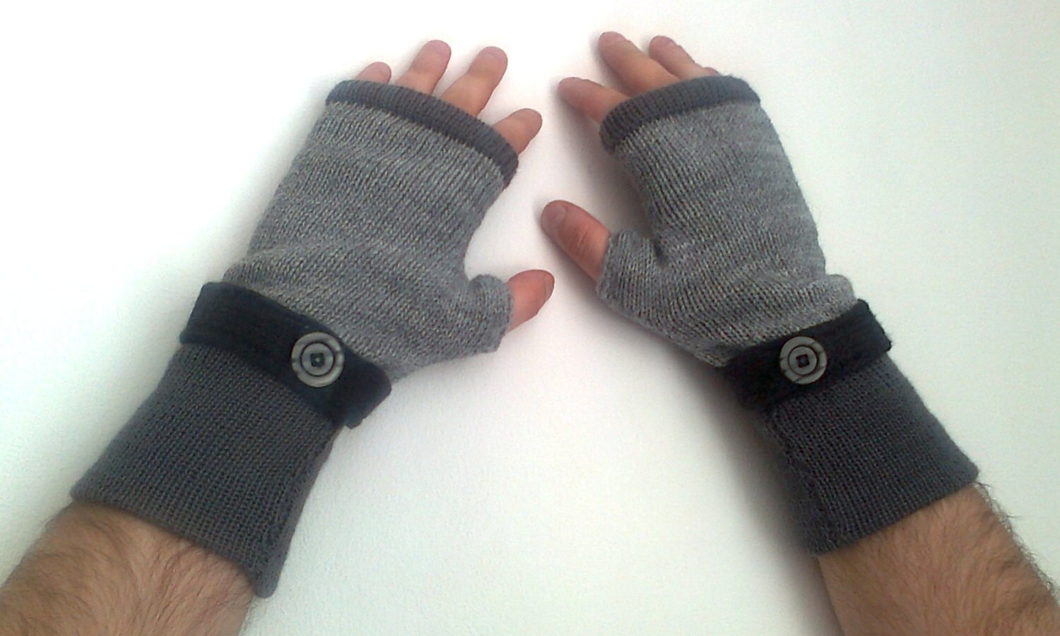 Sale gloves Sale gloves Gray Fingerless gloves for men's Made knitted