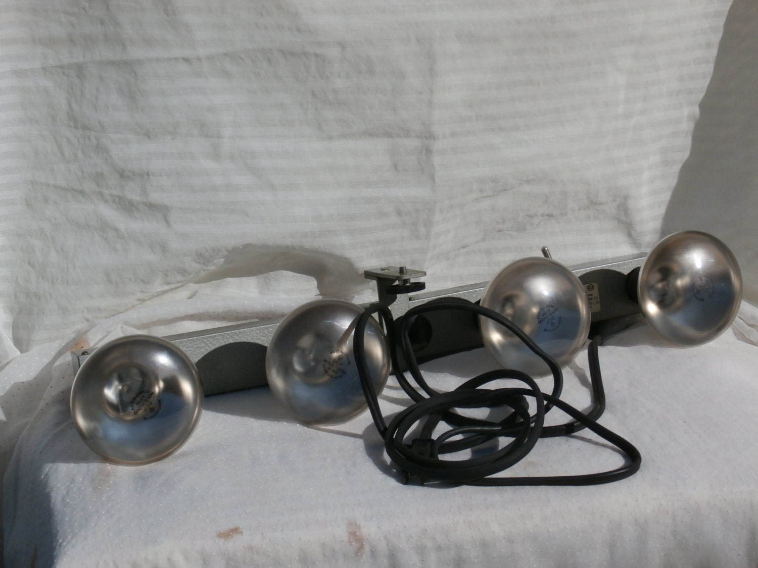 Vintage Tower Movie 4 Light Bar made for Sears by MendozamVintage