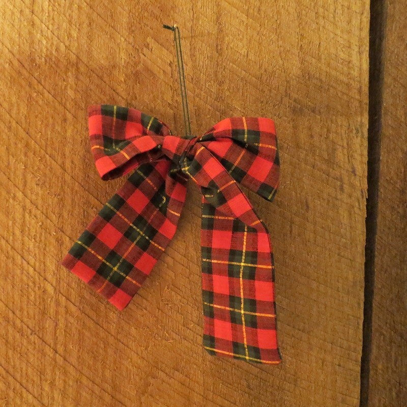 Red Tartan Christmas bow ornament / Tartan plaid / Bow / Bow decoration / Christmas tree / small wreath bow / Bow ornament / READY TO SHIP