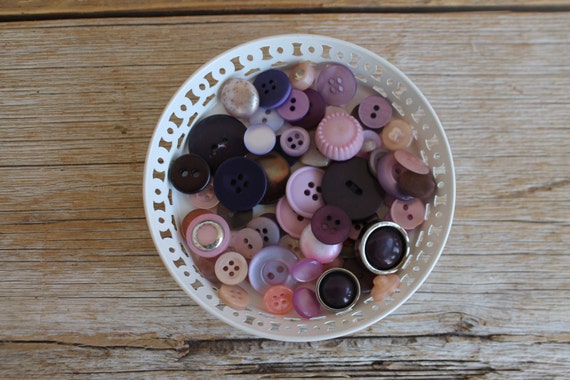 Collecting Vintage Buttons 50