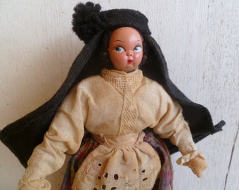 Poupée Troll Vintage DAM Things - Vache Avec Cornes Et Pis - Chapeau Feltre - Années 1960