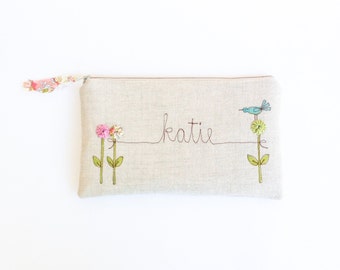 personalized bridesmaid gifts cosmetic bags by mamableudesigns personalized bridesmaid gifts cosmetic bags by mamableudesigns
