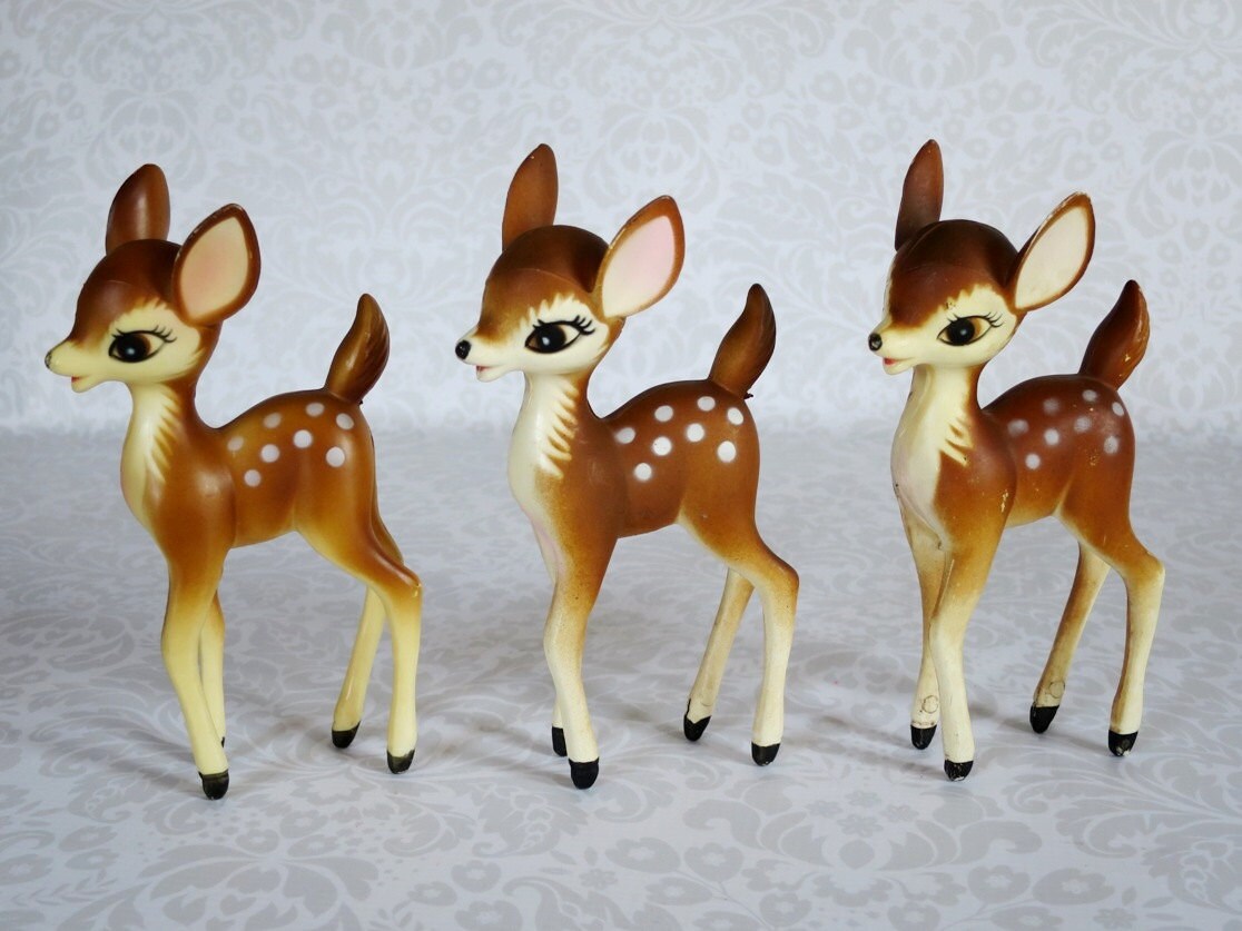 realistic deer figurines