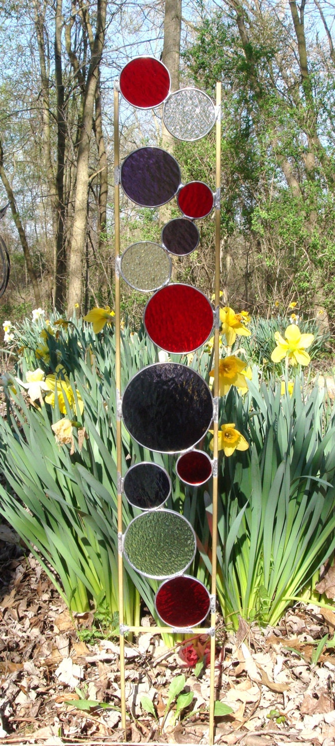 Stained Glass Garden Art Stake In Red And Purple Yard