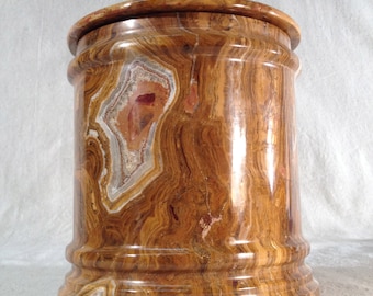 Onyx canister covered jar
