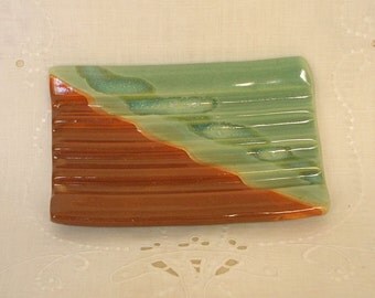Corregated Bar Soap Holder, Handbuilt Porcelain, Spring Green and Rust Glazes, Bathroom Accessory