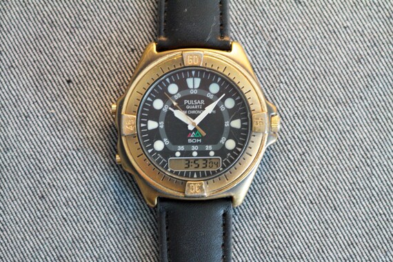 pulsar quartz alarm chronograph