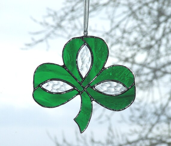 Stained Glass Green Shamrock Irish Celtic Knot Suncatcher