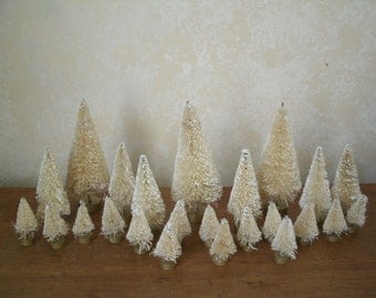 Lot of 24 Bottle brush Trees WHITE frost 1.5" - 3.75" Holiday Miniatures