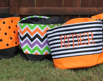Monogrammed Halloween buckets - plain, heat transfer vinyl or thread - Great gift or trick or treat bag - multiple colors