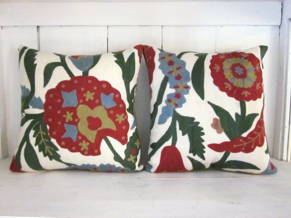 items similar to 50 clearance sale christmas pillows items similar to 50 clearance sale christmas pillows
