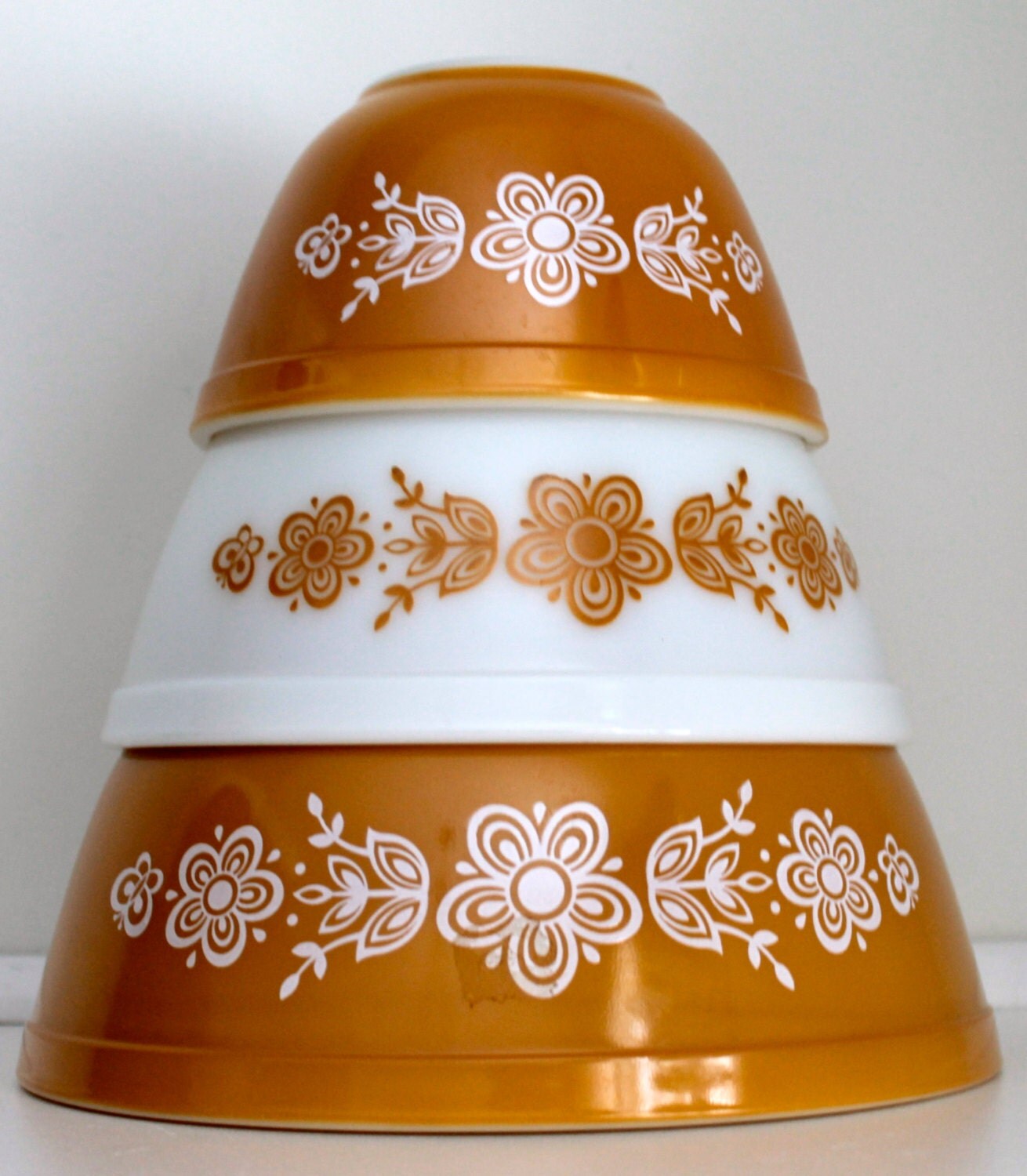 Vintage Pyrex Nesting Mixing Bowl Salad Bowl 50s 60s Kitchen Mad