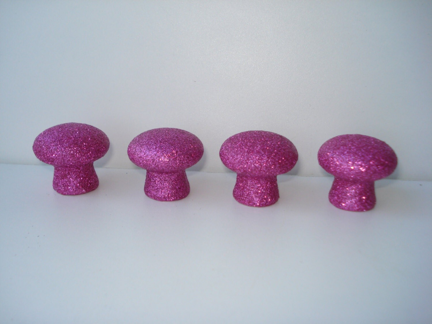 glitter dresser knobs