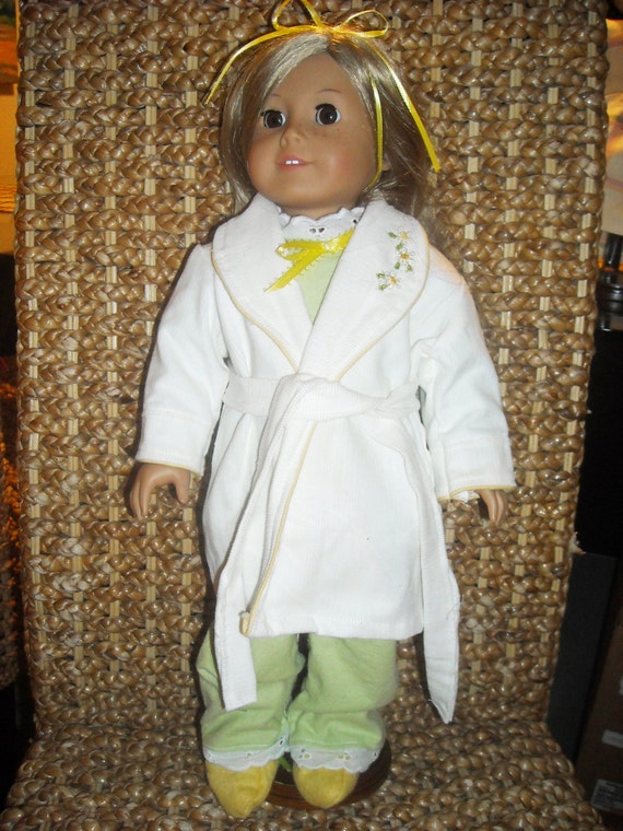 American Girl 18 Doll White Robe with Pajamas and
