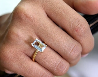SUMMER SALE - blue topaz ring,gold ring,rectangle ring,gemstone ring,quartz ring,bridal ring,bridesmaid rings