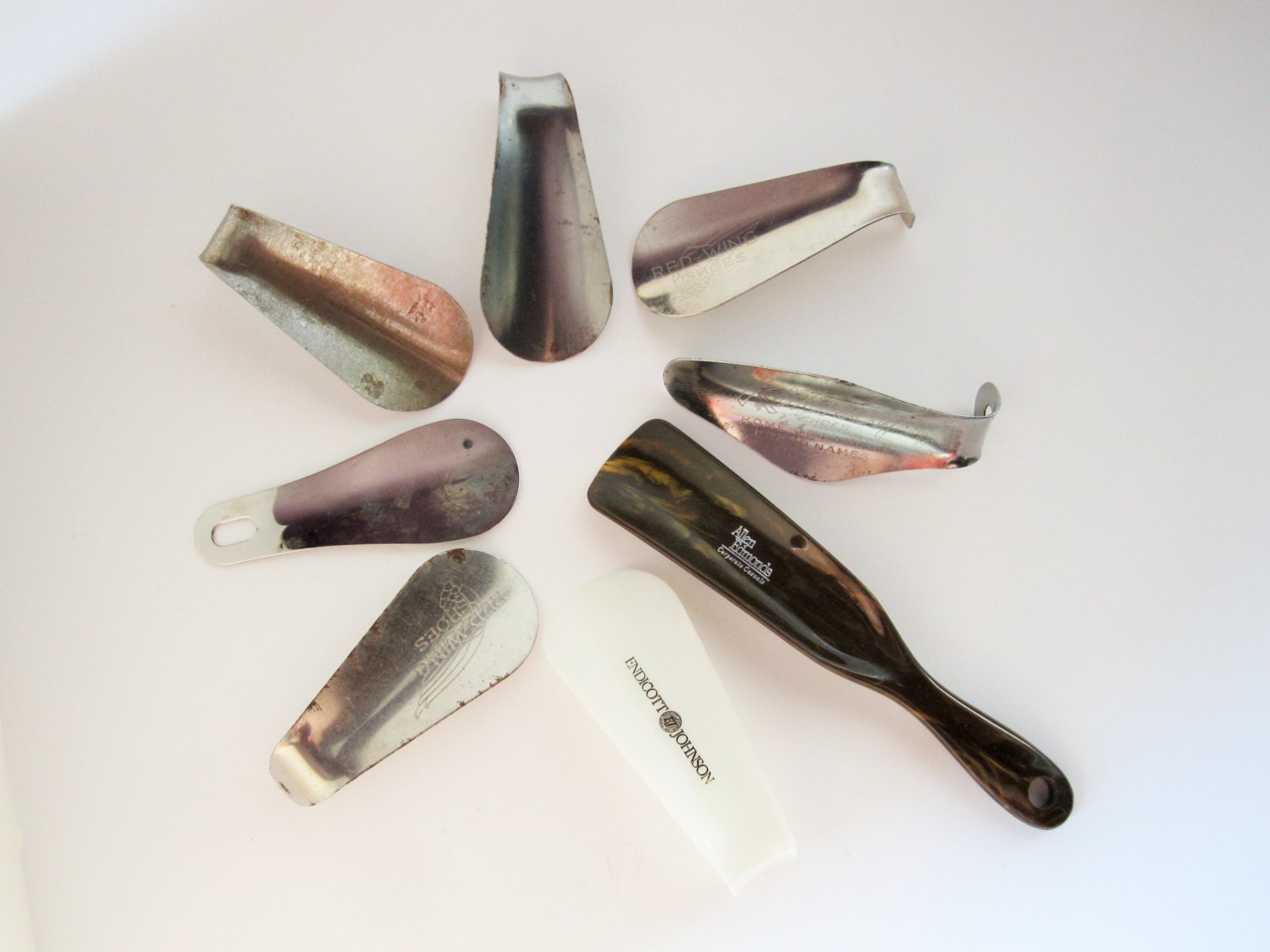 Instant Collection Eight Shoe Horns RedWing Kinney