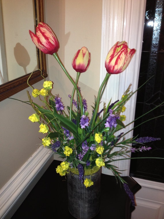 SPRING TULIPS CENTERPIECE Spring Floral by CustomFloralDesigns