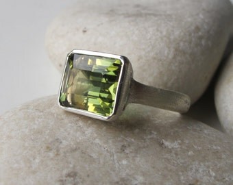 Sterling Silver CZ Band Green Copper Turquoise Oval Gemstone Ring