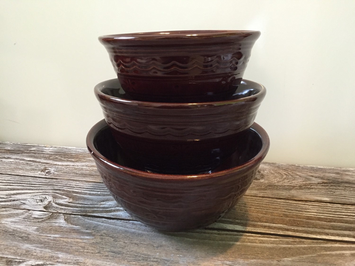Marcrest Brown Stoneware Daisy and Dot Mixing/Serving