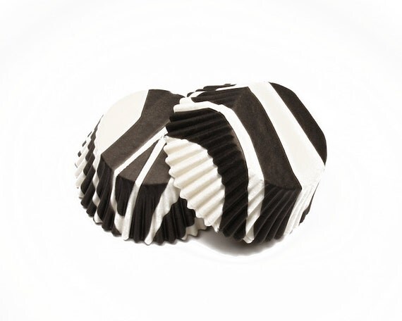 36 Zebra Stripe Black and White Baking Cupcake Liners - Food Craft Baking Candy Making Craft Party Supplies Il_570xn