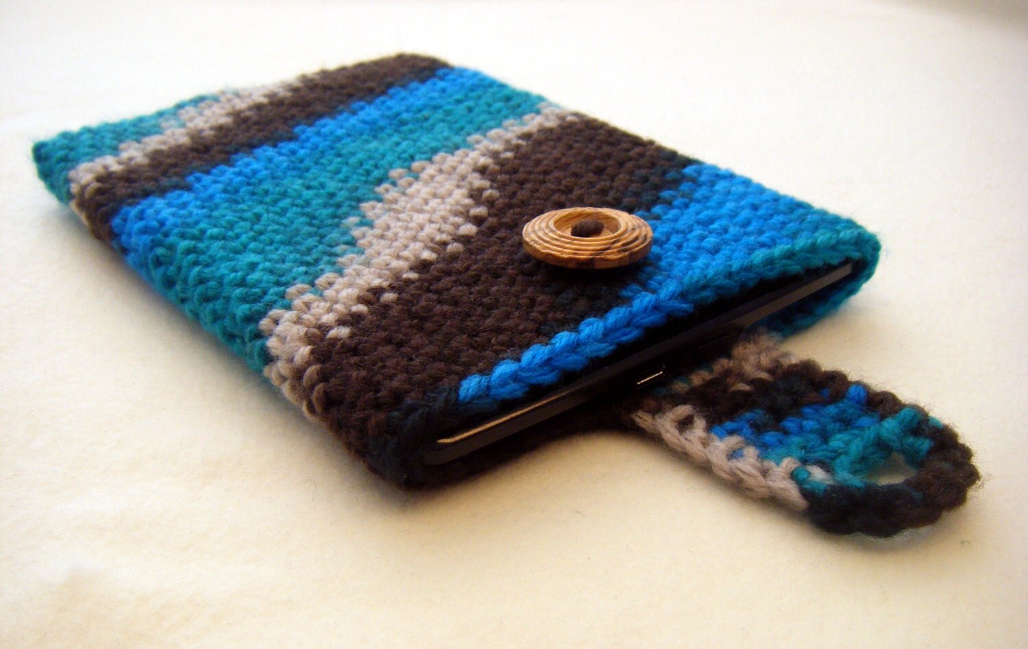 Crochet Kindle Nook EReader Sleeve Cover by HavenQuiltsNCrochet