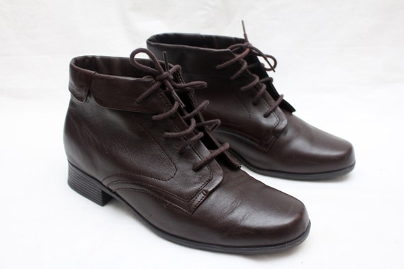 liz baker shoes website