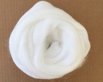 Firestar, Tri-lobal Nylon Fibre, Sparkly Fibre, Roving, Colour White, Spinning, Feltmaking,