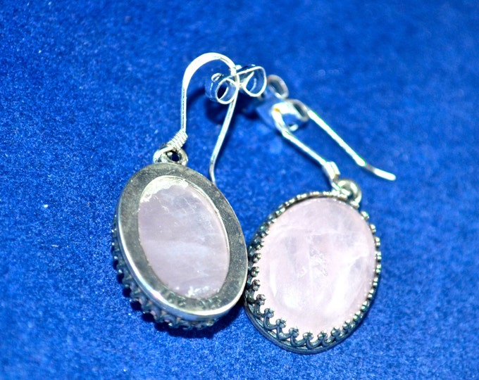 Rose Quartz Earrings, 18x13mm Oval, Natural, Set in Sterling Silver E715