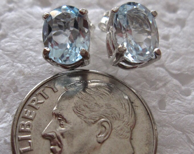 Blue Topaz Stud Earrings, 8x6mm Oval, Natural, set in Sterling Silver E728