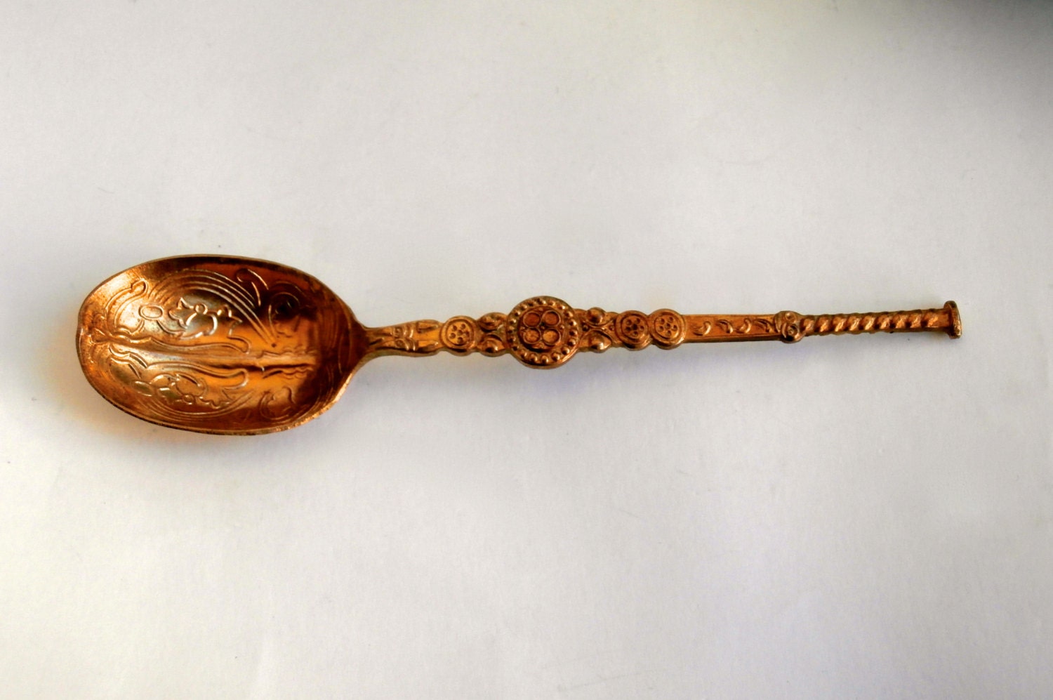 Gold Spoon Collectibles Souvenir Vintage Queen