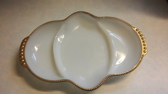 Vintage Fire King Milk Glass Divided Relish Dish With Gold 6559