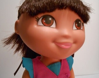 Dora the Explorer Doll by Mattel Viacom