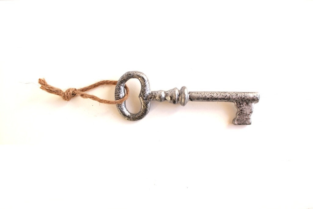 Fancy Large Silver Skeleton Key ornament gifts for newly weds