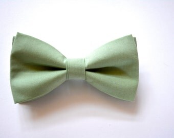 Sage bow tie, clip on bow tie, bow tie with strap for kids,green bow tie,boys bow ties