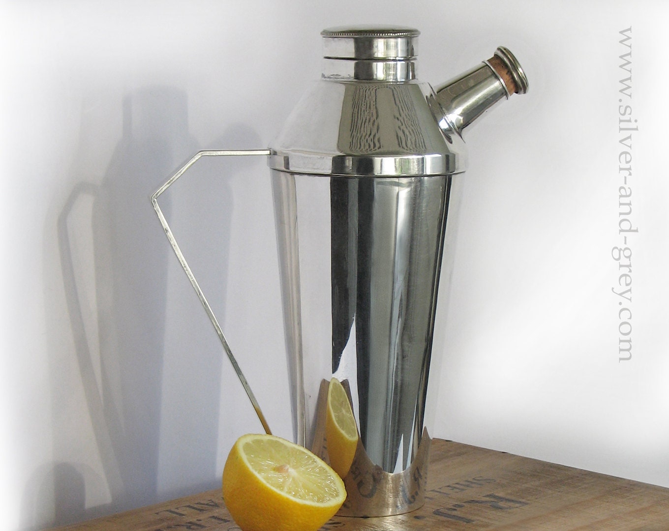 Silver plated Cocktail Shaker Art Deco Elkington & Co