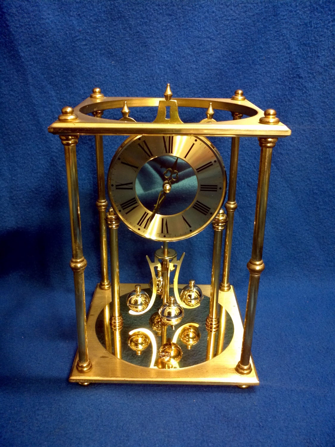 Benchmark Anniversary Clock
