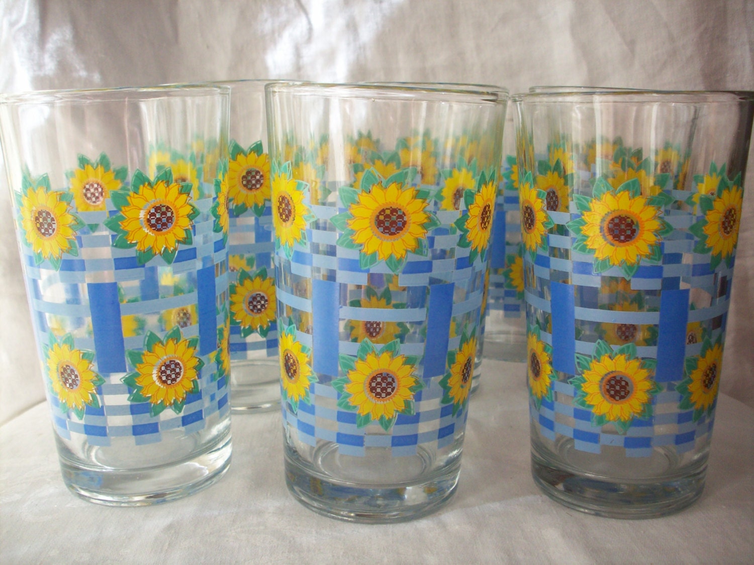 Vintage Blue Weave and Sunflower Drinking Glasses Set of 7