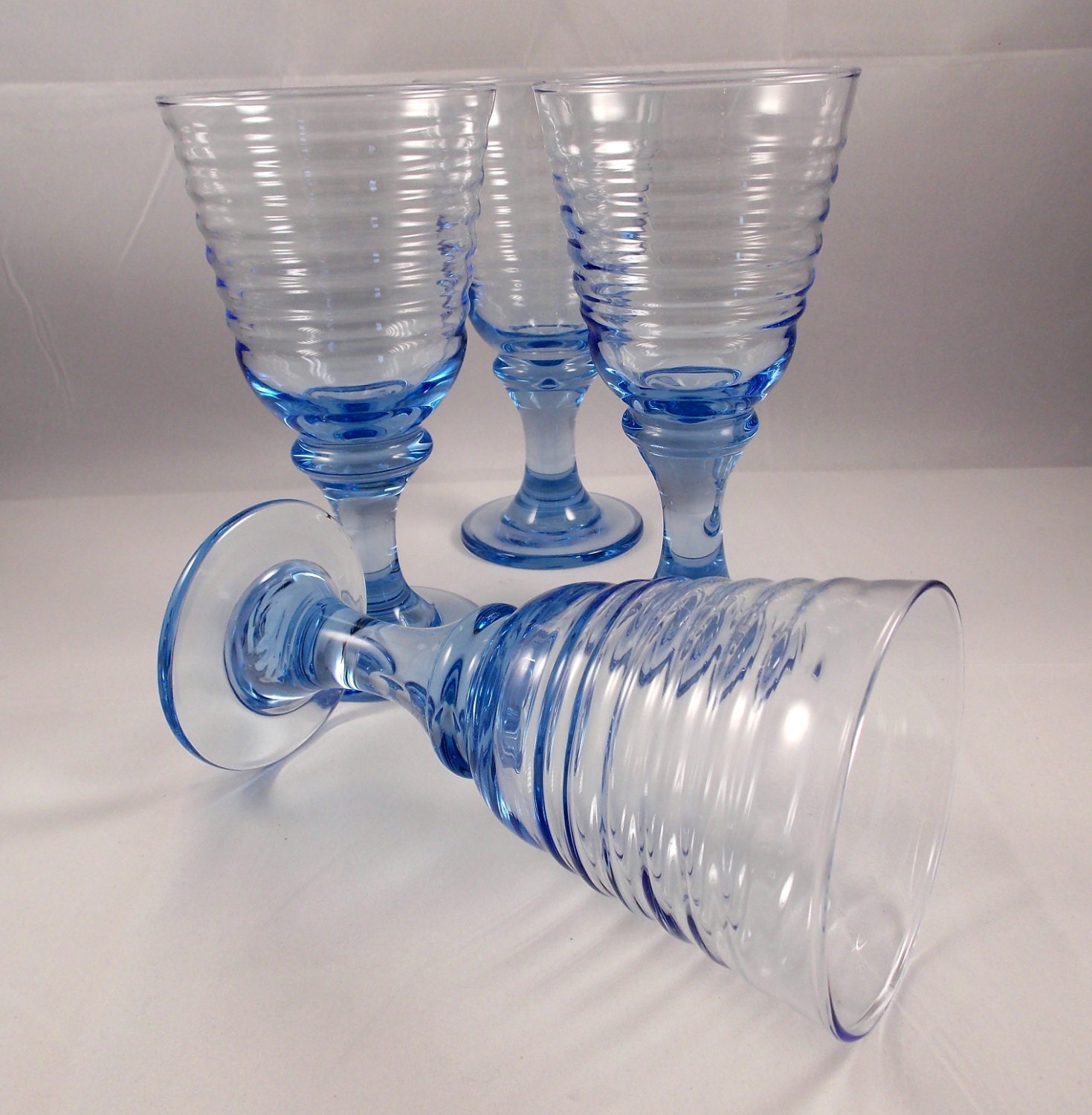 Libbey Blue Glassware Wine Water Goblets Sirrus Set of 4