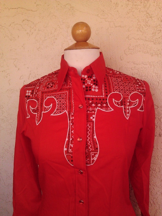 Vintage 70s Wrangler Red Bandana Western Pearl Snap Cowgirl