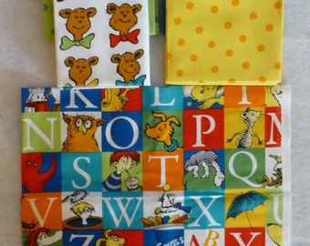 Cotton Fabric, Craft , Quilt,  Fat Quarter Bundle of 5, Dr Seuss #2 by Robert Kaufman, Fast Shipping FQ146