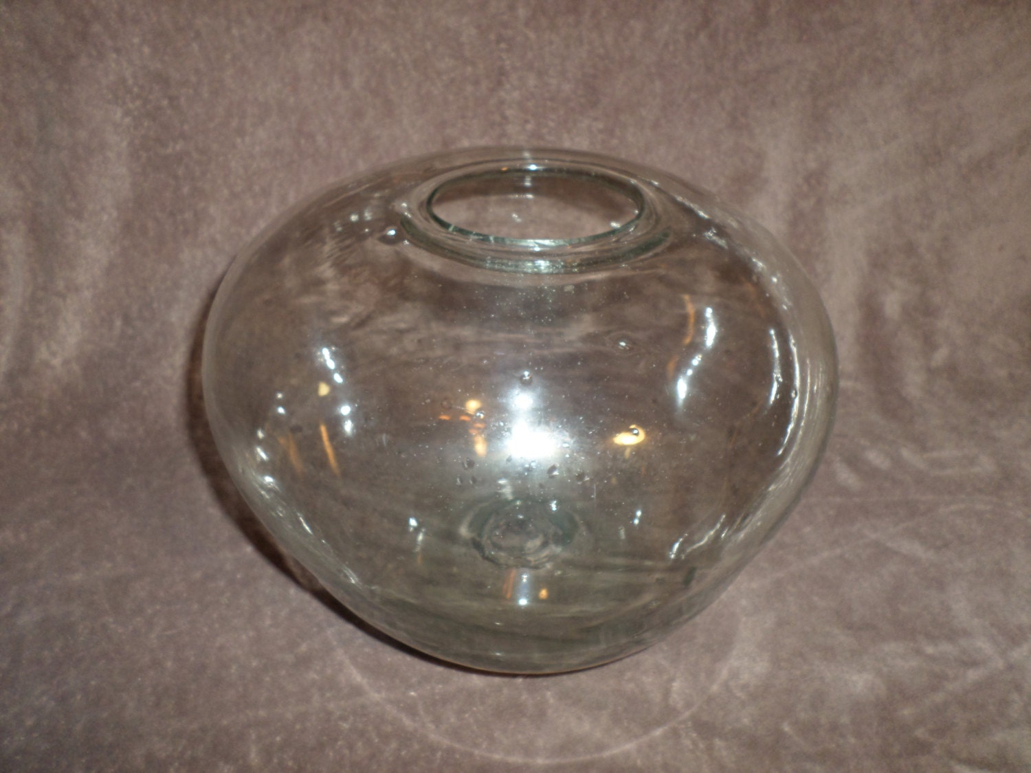 Vintage Hand Blown Glass Bowl / Vase